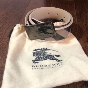 Burberry Belt - Size: 32/80